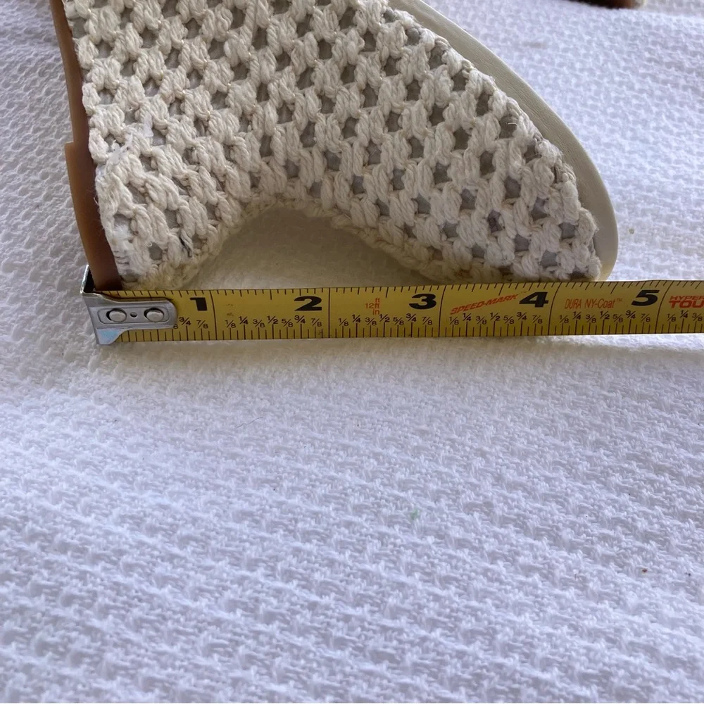 Gianni Bini Regina Crochet Wedge Mules – Size 9.5